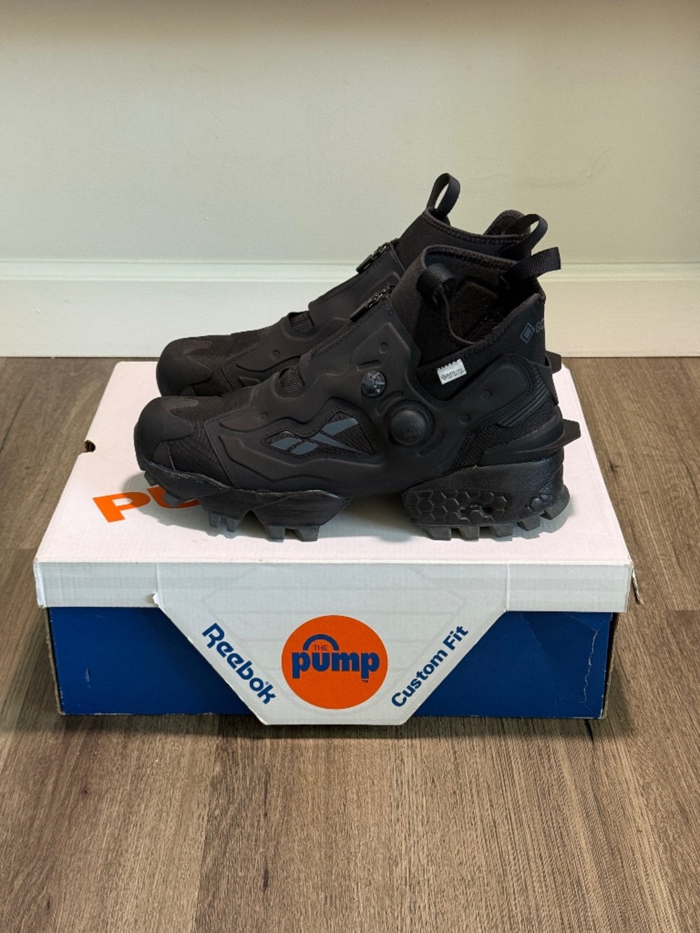 Reebok Instapump Fury Gore-Tex